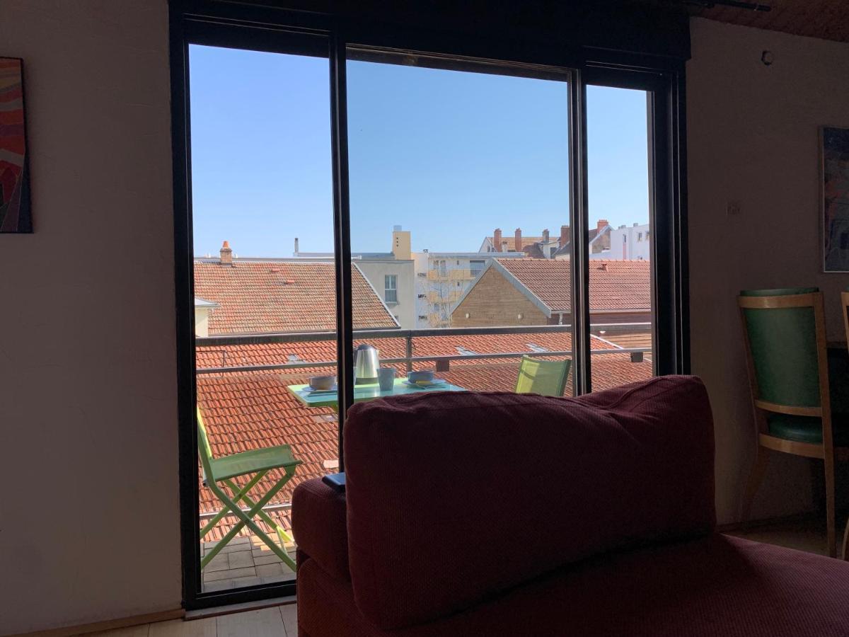Chaleureux Appartement Centre Ville Proche Gare. 贝桑松 外观 照片